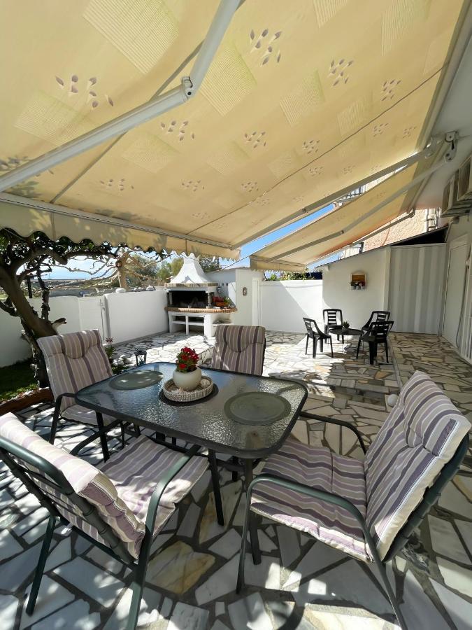 Sunny Beach House Corinthe Extérieur photo